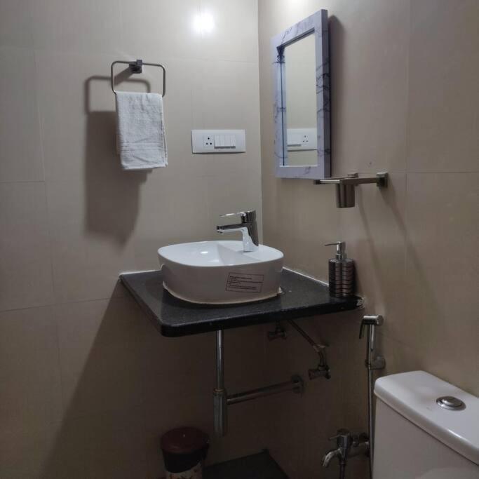 Kivi'S Kozy 2Bhk Luxurious Apartment Goa By Leela Homes Arpora Exteriér fotografie