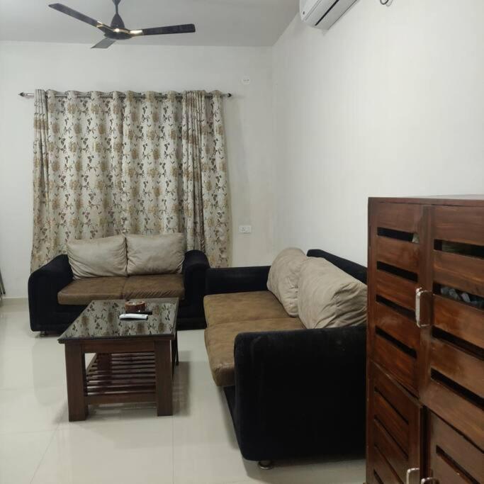 Kivi'S Kozy 2Bhk Luxurious Apartment Goa By Leela Homes Arpora Exteriér fotografie